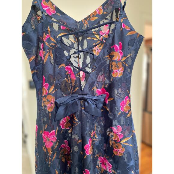 Vintage 90s Y2K Gold Label Victoria's Secret Slip Dress Floral Strappy Lingerie - Picture 4 of 7